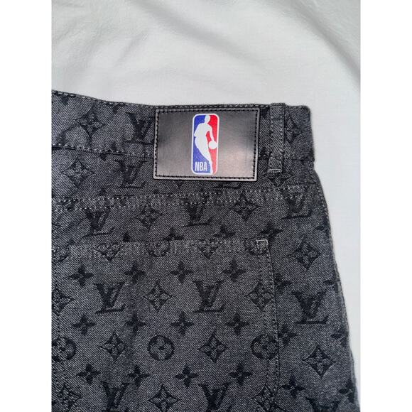 Louis Vuitton NBA Monogram Logo Gris Chine Grey Black Regular Denim Jeans 34 - Picture 11 of 16